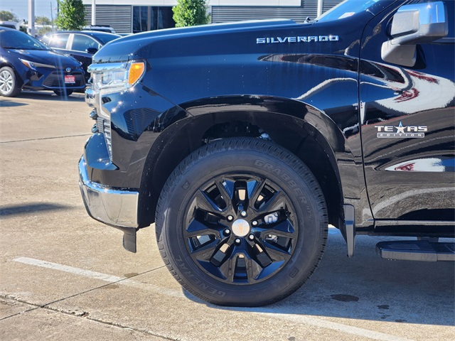 2025 Chevrolet Silverado 1500 LT Black at Traditions Chevrolet