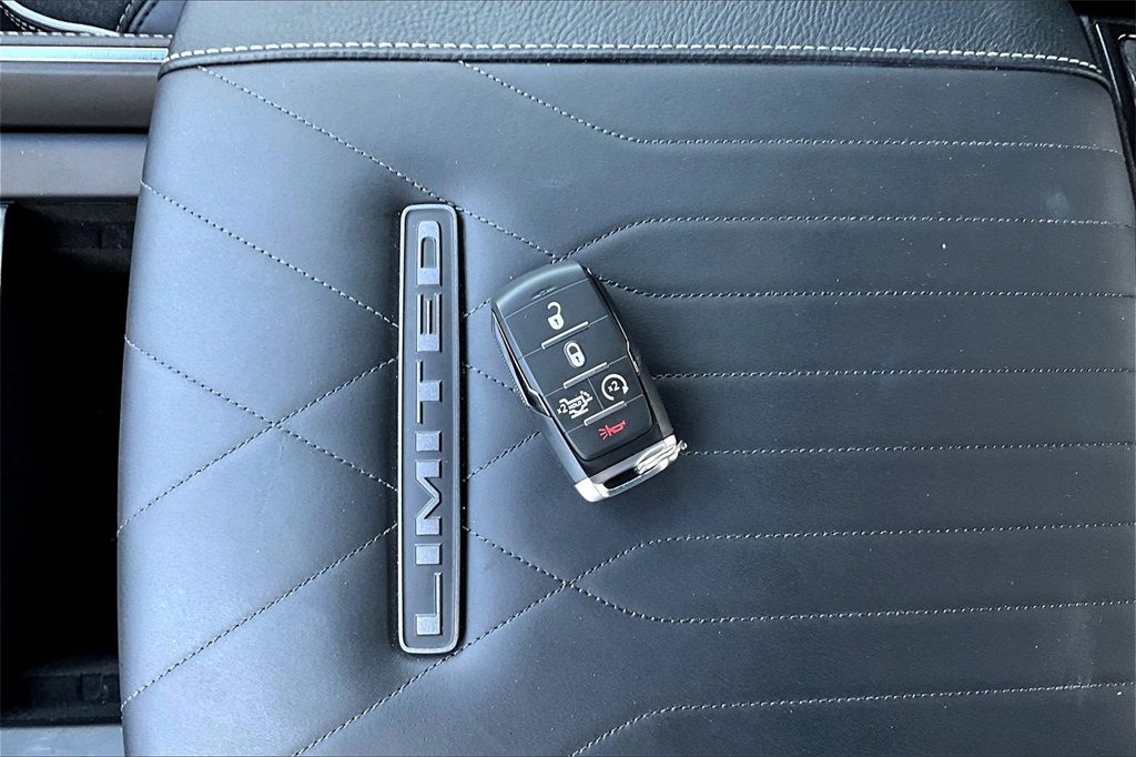 2025 Ram 2500 Limited White at River Oaks CDJR