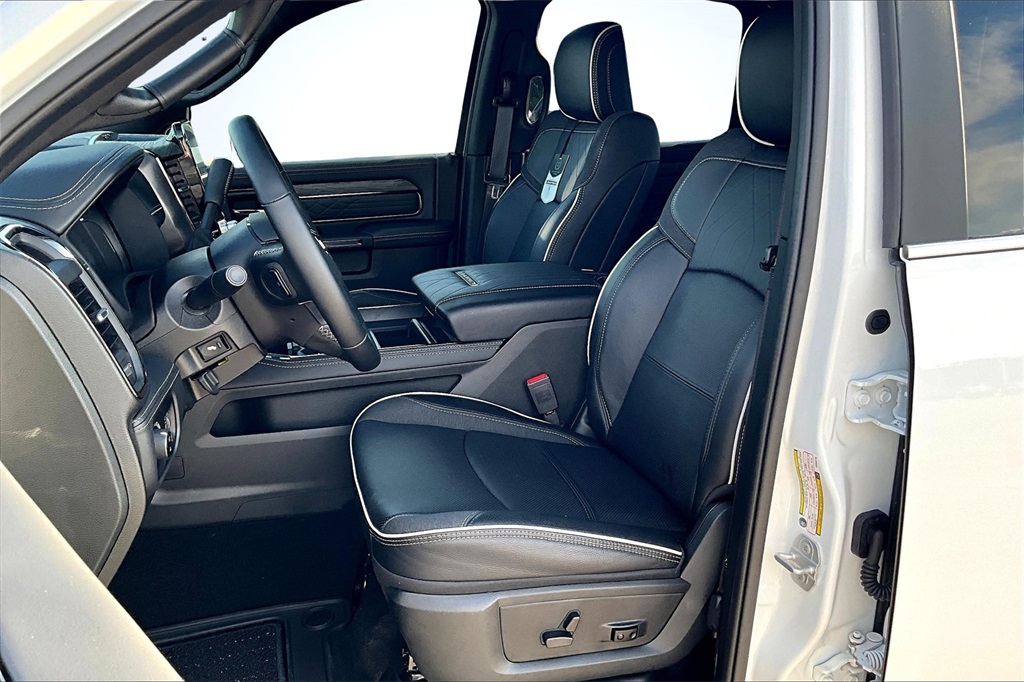 2025 Ram 2500 Limited White at River Oaks CDJR