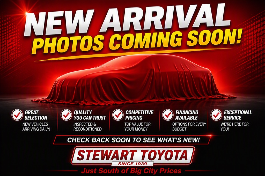 Pearl White Metallic 2017 Nissan Titan Pickup Truck Four-Wheel Drive 7-Speed Automatic