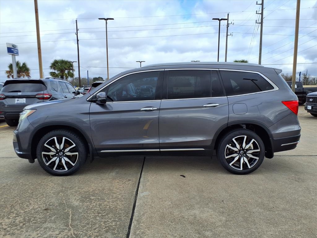 2019 Honda Pilot Touring Gray at Autostrade