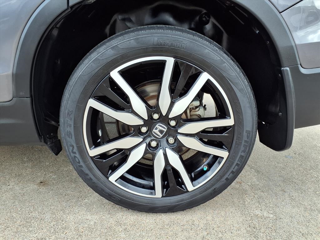 2019 Honda Pilot Touring Gray at Autostrade