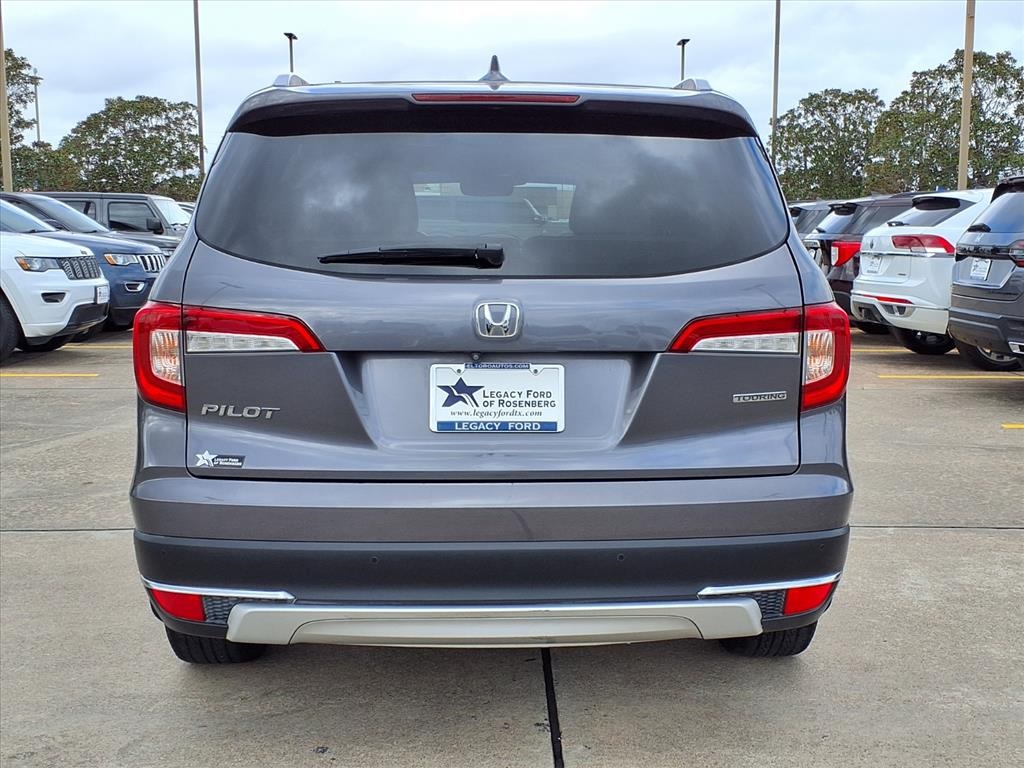 2019 Honda Pilot Touring Gray at Autostrade