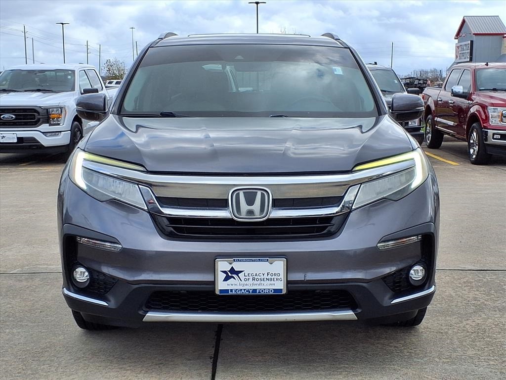 2019 Honda Pilot Touring Gray at Autostrade