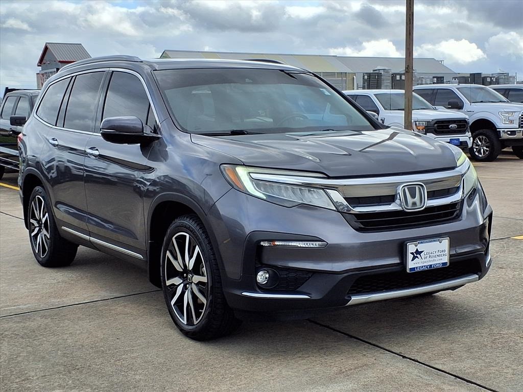 2019 Honda Pilot Touring Gray at Autostrade