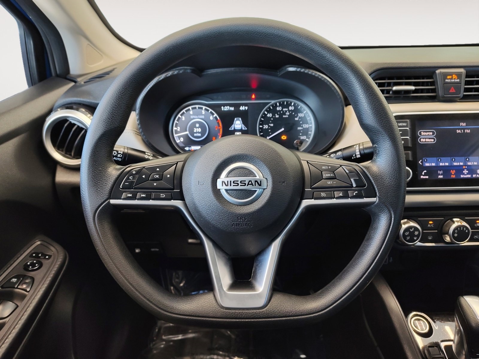 Used Car 2020 Nissan Versa  1.6 Sv For Sale Under $15,000 In San Antonio, Texas