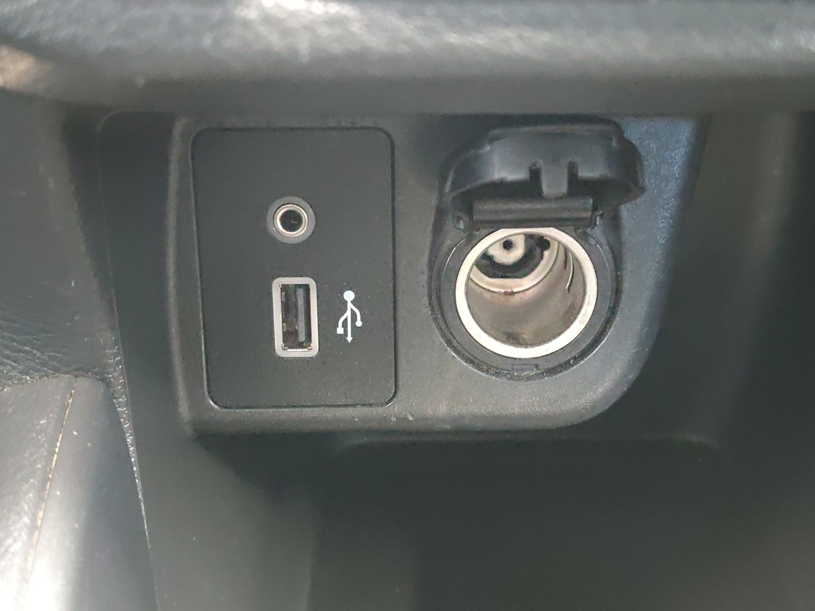 Used Car 2020 Nissan Versa  1.6 Sv For Sale Under $15,000 In San Antonio, Texas