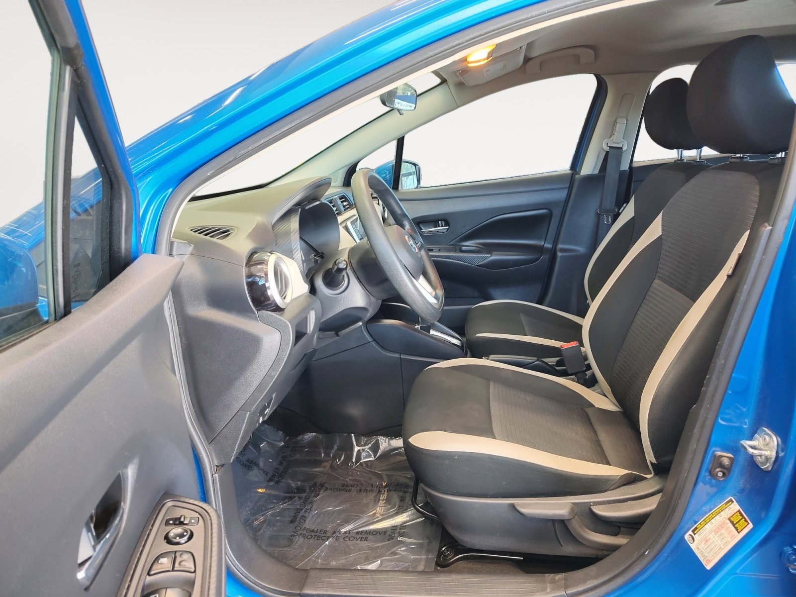 Used Car 2020 Nissan Versa  1.6 Sv For Sale Under $15,000 In San Antonio, Texas