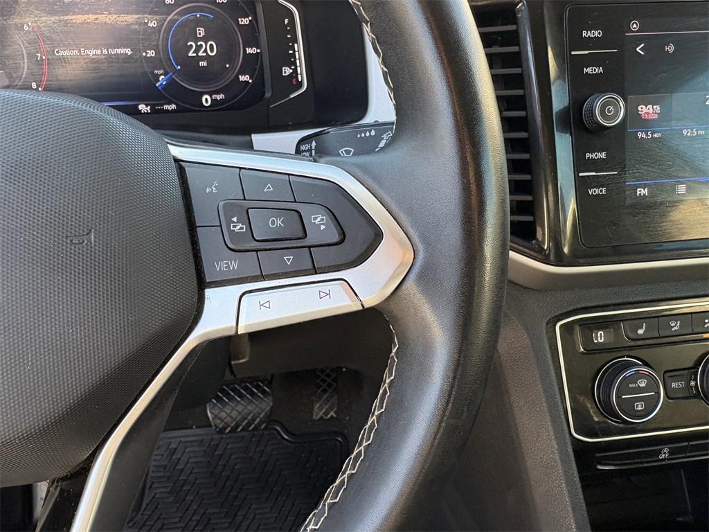 2023 Volkswagen Atlas 3.6L V6 SE w/Technology White at DeMontrond Auto Country