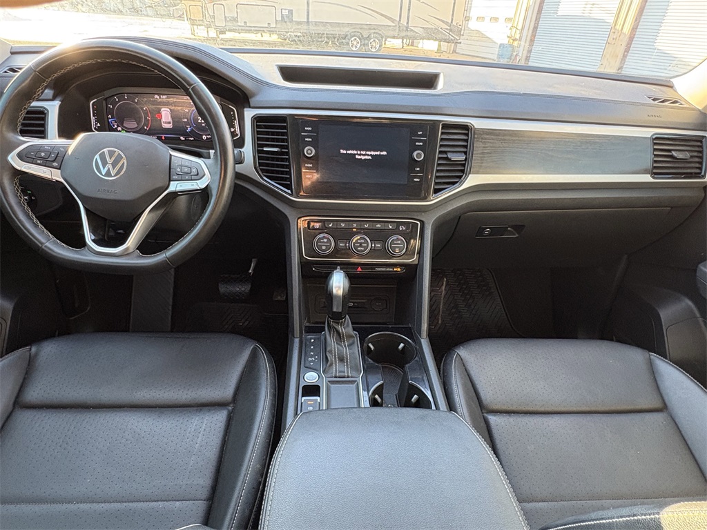 2023 Volkswagen Atlas 3.6L V6 SE w/Technology White at DeMontrond Auto Country