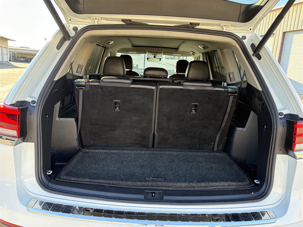 2023 Volkswagen Atlas 3.6L V6 SE w/Technology White at DeMontrond Auto Country