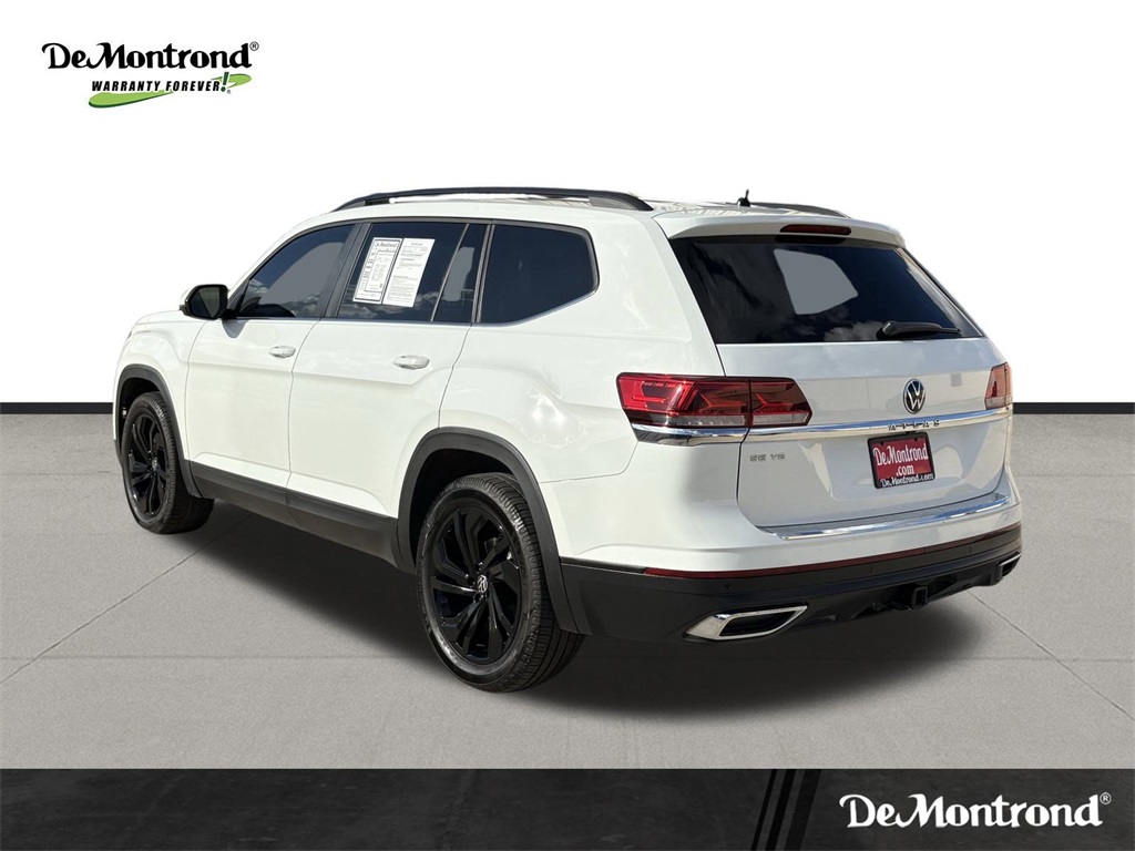 2023 Volkswagen Atlas 3.6L V6 SE w/Technology White at DeMontrond Auto Country