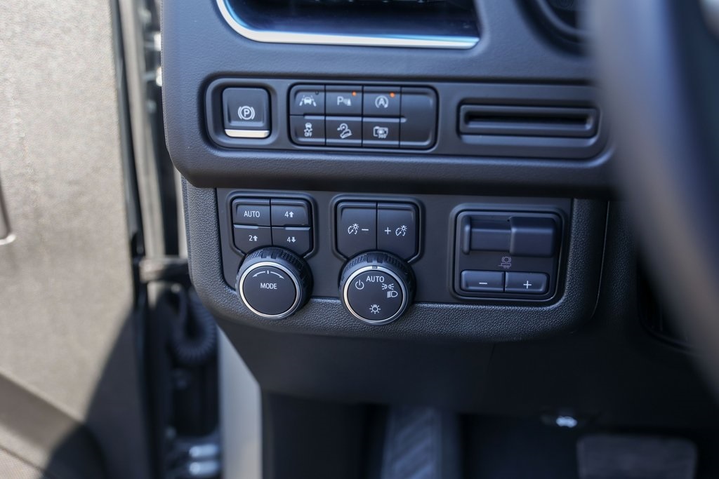 Used Car 2024 Chevrolet Tahoe  Z71 For Sale Under $70,000 In Austin, Texas