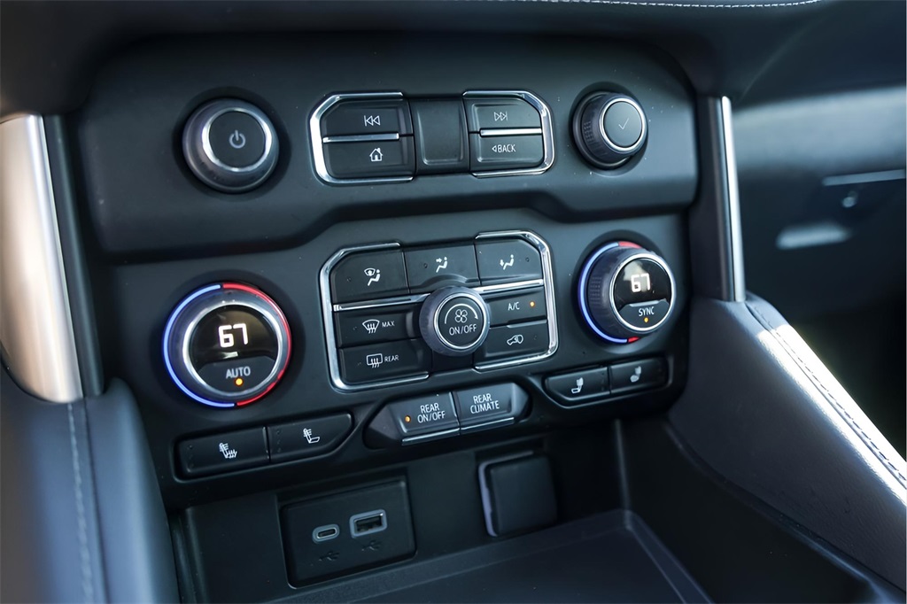 Used Car 2024 Chevrolet Tahoe  Z71 For Sale Under $70,000 In Austin, Texas