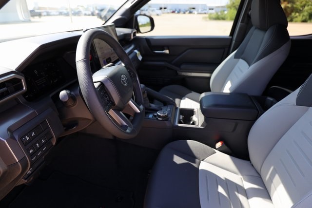 2024 Toyota Tacoma TRD Off-Road - 9