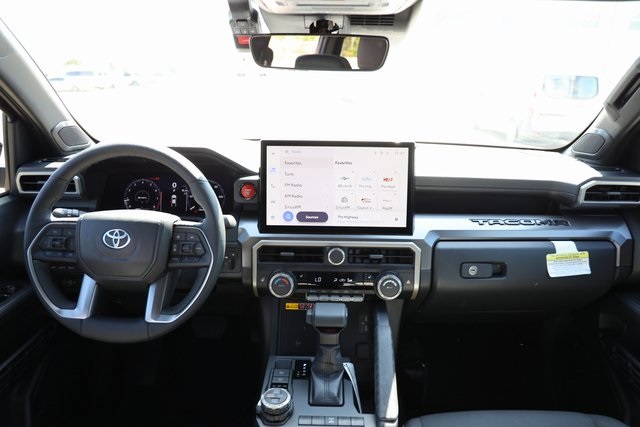 2024 Toyota Tacoma TRD Off-Road - 10