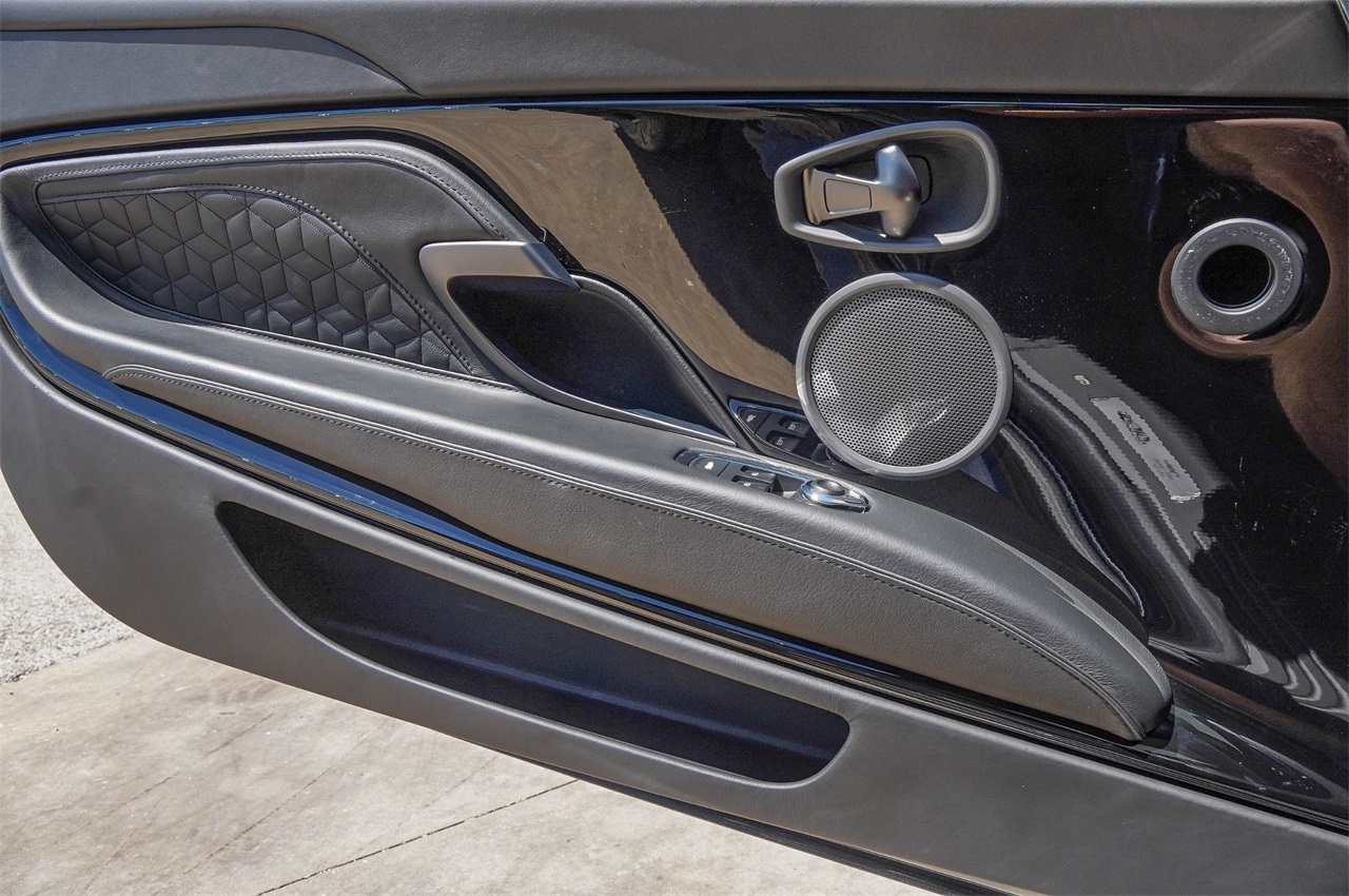 Used Car 2019 Aston Martin Dbs  Superleggera For Sale Under $220,000 In Austin, Texas