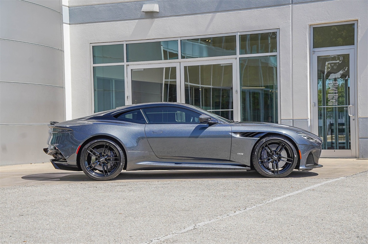 Used Car 2019 Aston Martin Dbs  Superleggera For Sale Under $220,000 In Austin, Texas