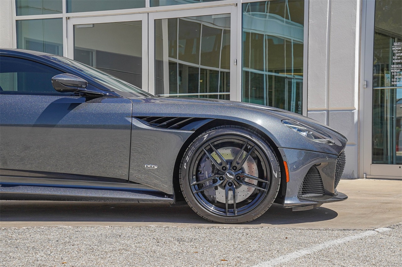Used Car 2019 Aston Martin Dbs  Superleggera For Sale Under $220,000 In Austin, Texas