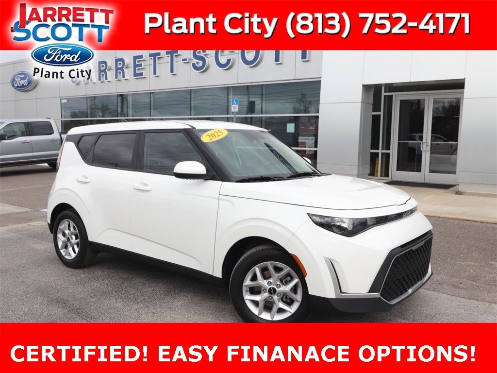 2025 Kia Soul LX FWD