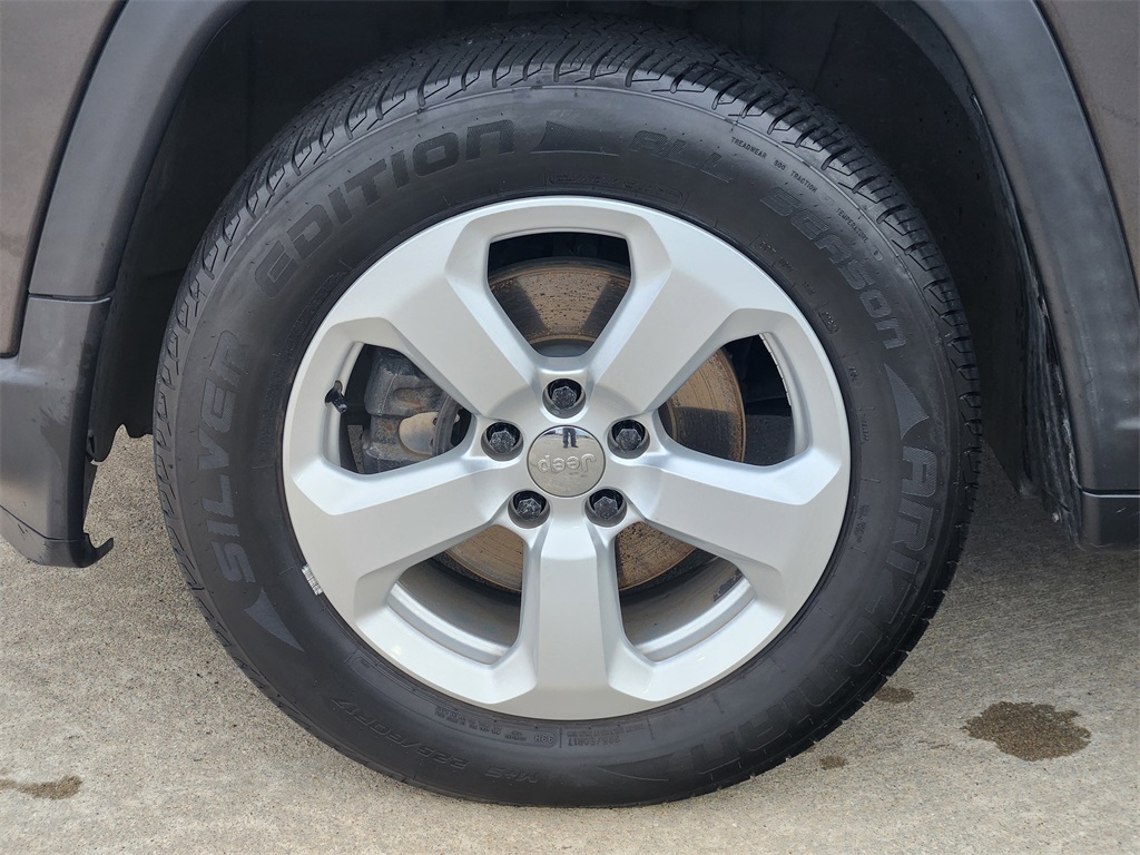 2020 Jeep Compass Latitude Gray at Emmons Autoplex