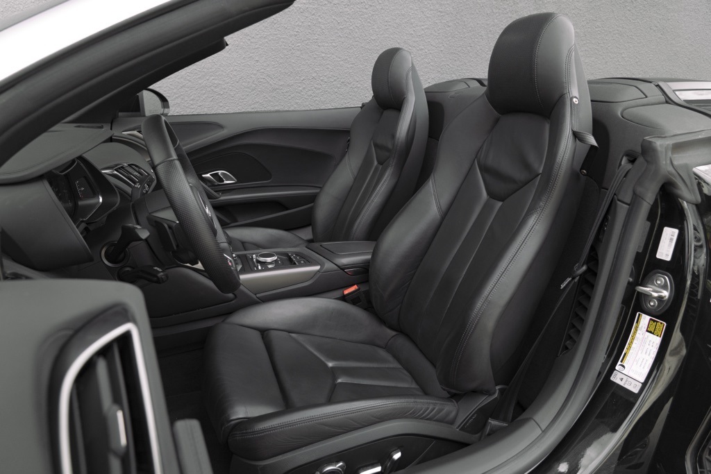 2022 Audi R8 - Thumbnail 3