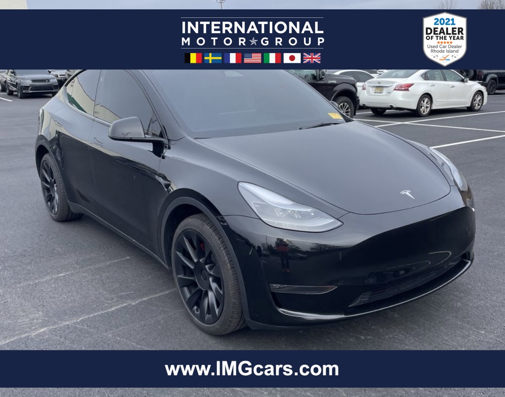 2024 Tesla Model Y Long Range's photo