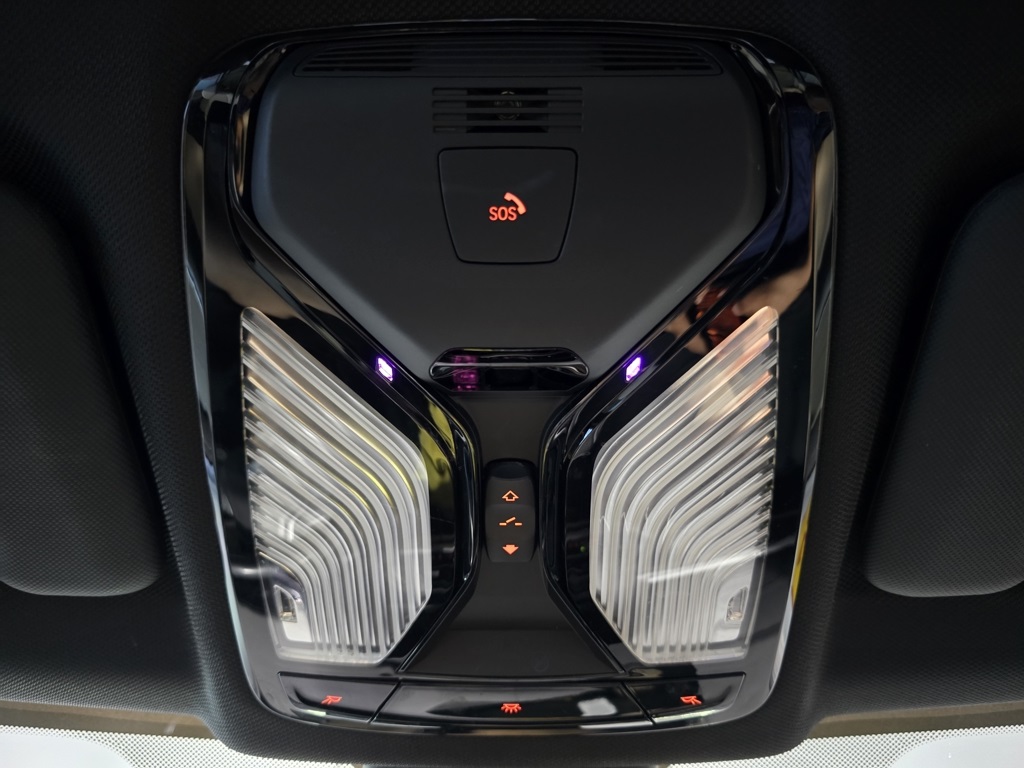 Thumbnail: 2022 BMW X5 - 19