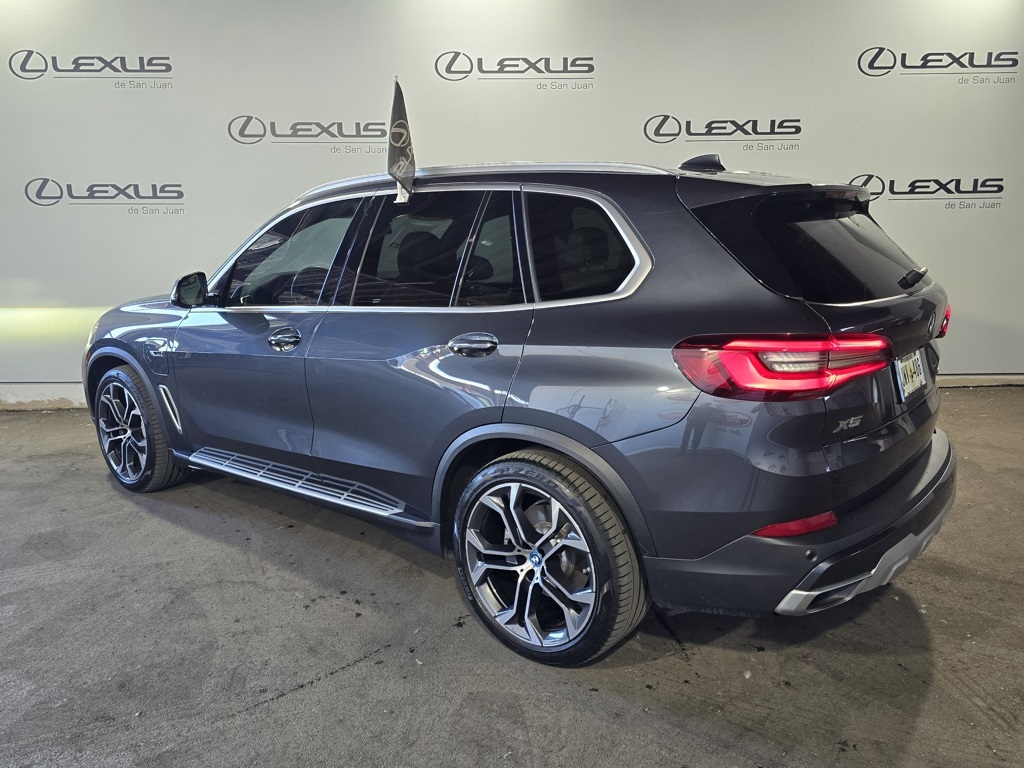 Thumbnail: 2022 BMW X5 - 8