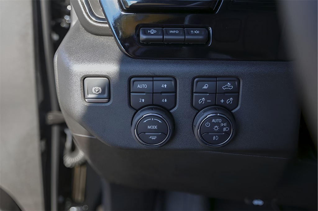 Used Car 2025 Chevrolet Silverado 2500hd  Zr2 For Sale Under $90,000 In Austin, Texas