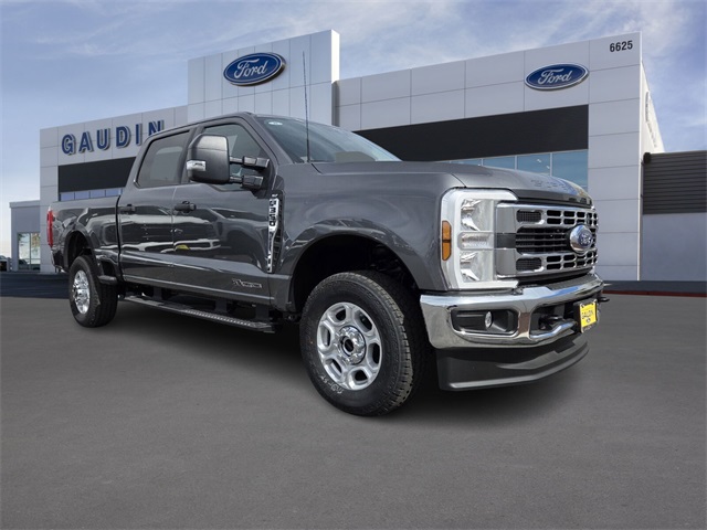 2026 Ford F-350 Super Duty XLT Crew Cab 4WD