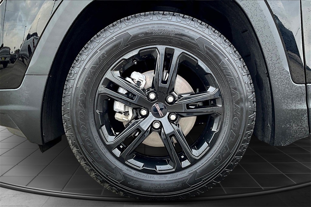 2022 GMC Terrain AT4 Black at Martin Chrysler Dodge Jeep Ram