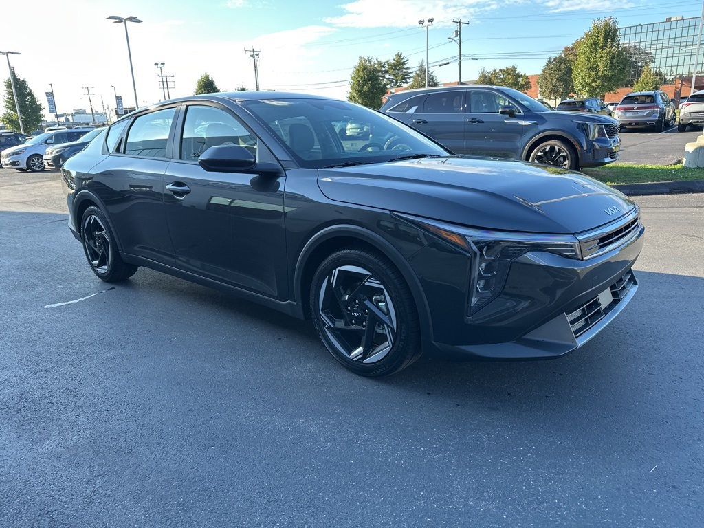 2025 Kia K4 EX photo 4