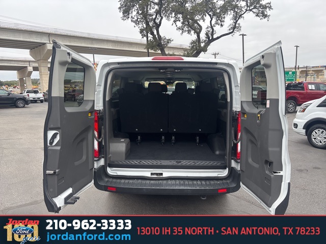 Used Car 2023 Ford Transit-350  Xlt For Sale Under $40,000 In San Antonio, Texas