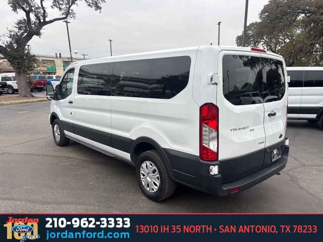 Used Car 2023 Ford Transit-350  Xlt For Sale Under $40,000 In San Antonio, Texas