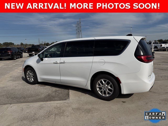 2024 Chrysler Pacifica Touring L White at Mac Haik CDJR North Houston