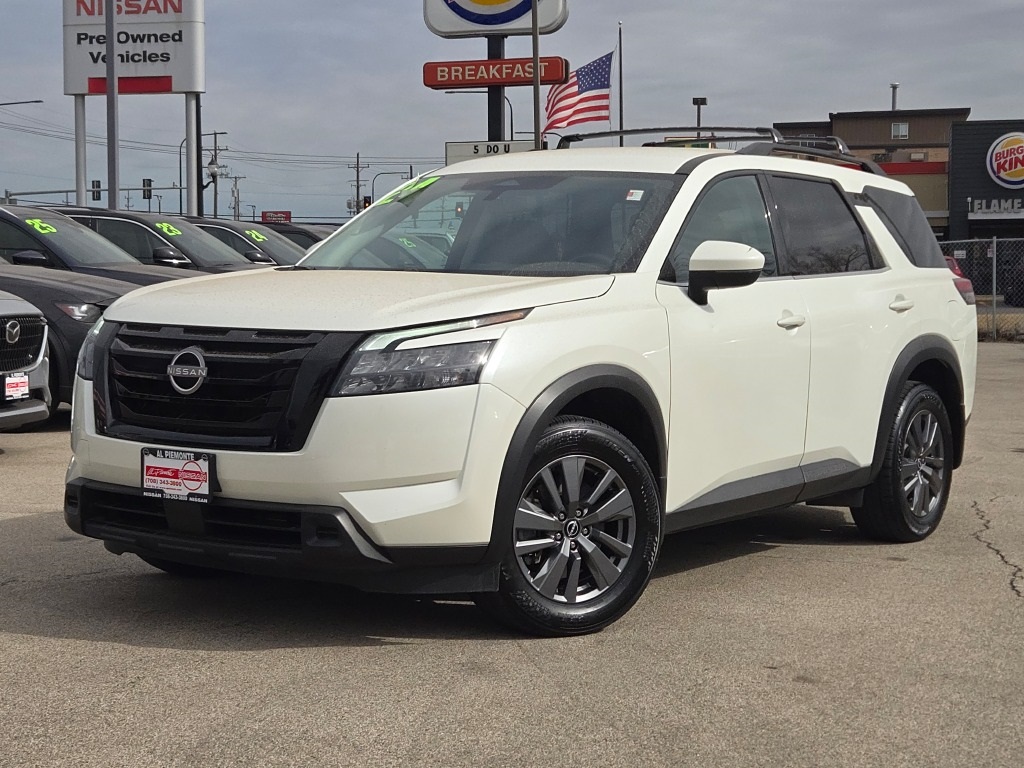 2024 Nissan Pathfinder SV 4WD
