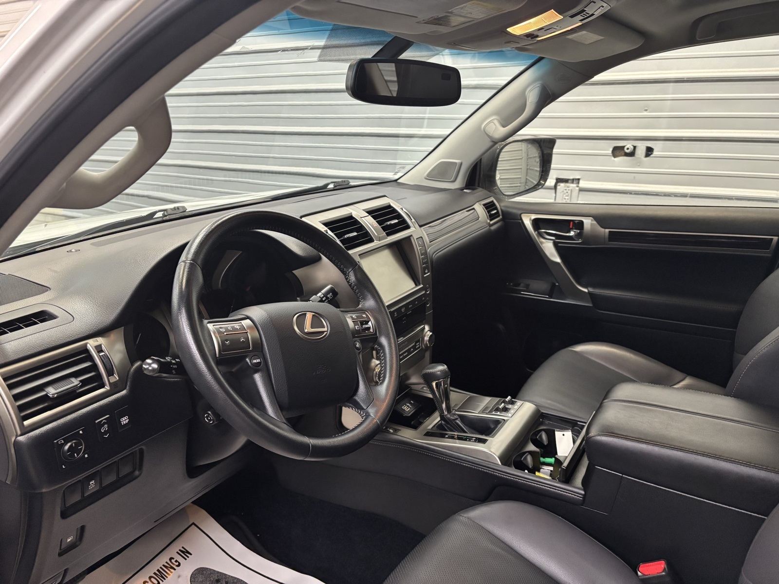 2017 Land Rover Range Rover Evoque HSE photo 13