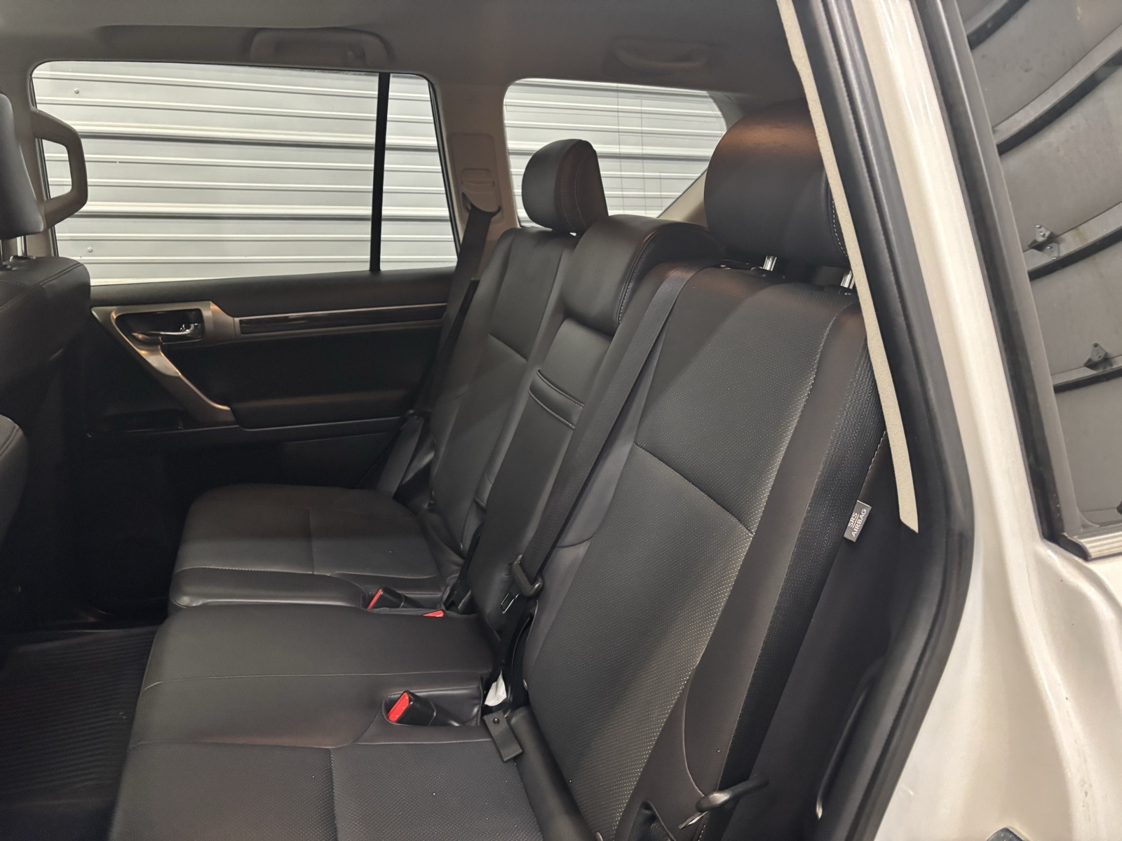 2017 Land Rover Range Rover Evoque HSE photo 28