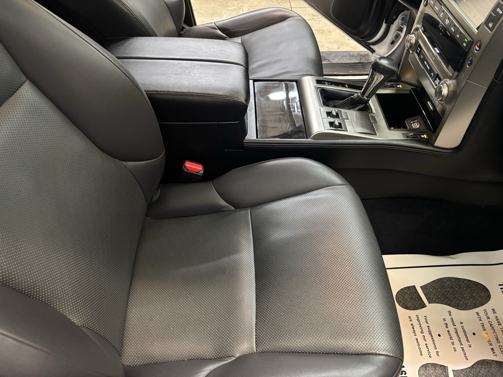 2017 Land Rover Range Rover Evoque HSE photo 36