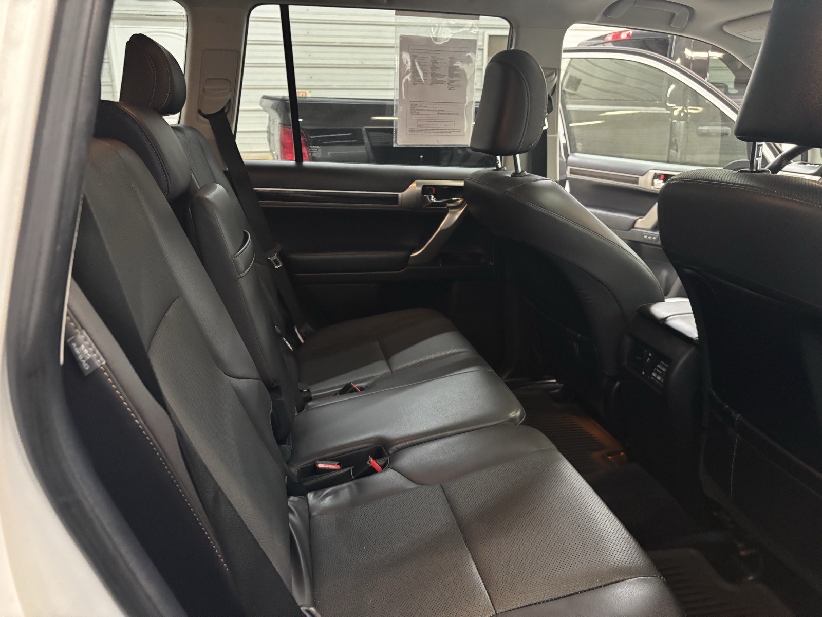 2017 Land Rover Range Rover Evoque HSE photo 38