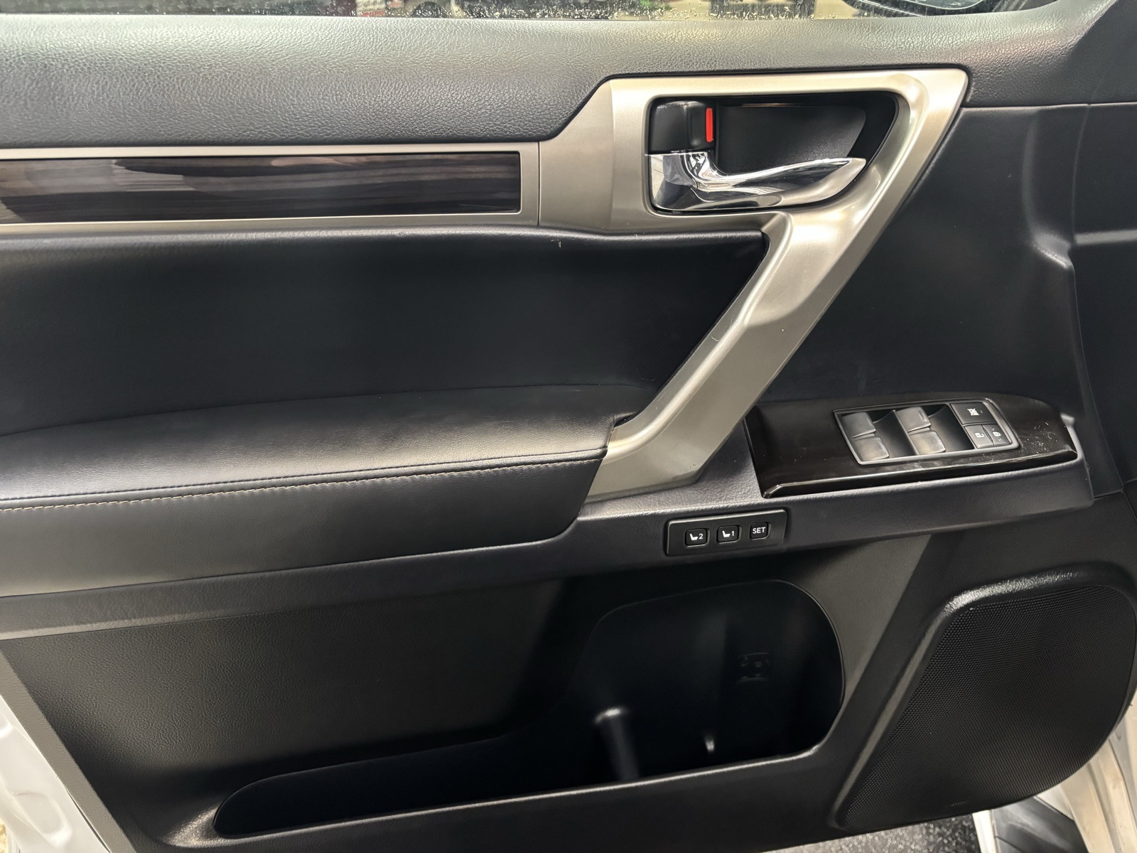 2017 Land Rover Range Rover Evoque HSE photo 10