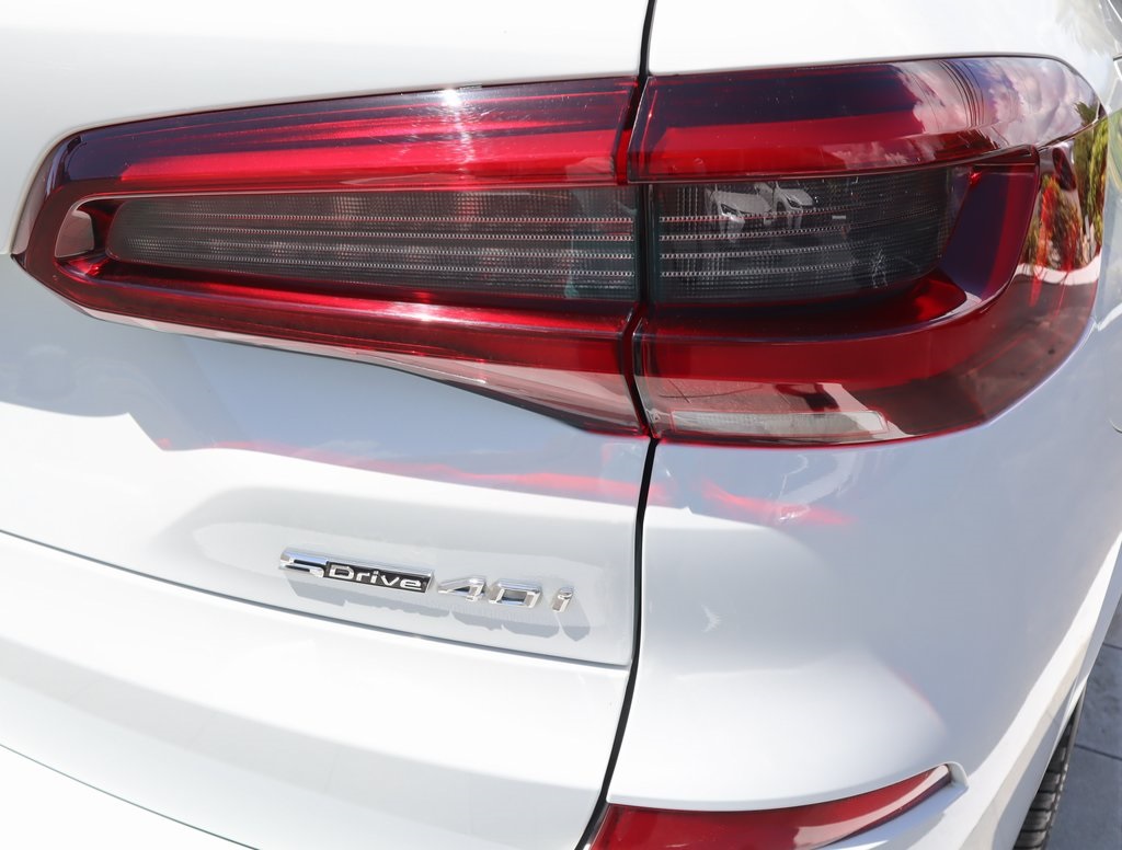 Thumbnail: 2021 BMW X5 - 17