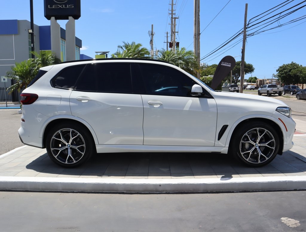 Thumbnail: 2021 BMW X5 - 4