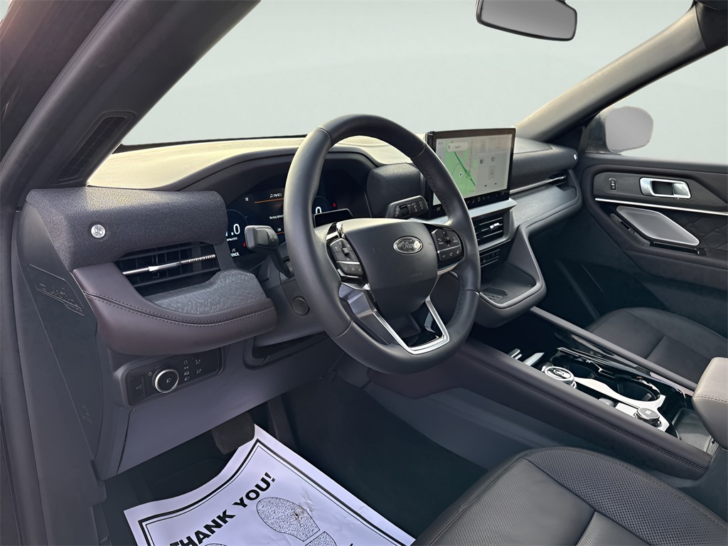 2025 Ford Explorer