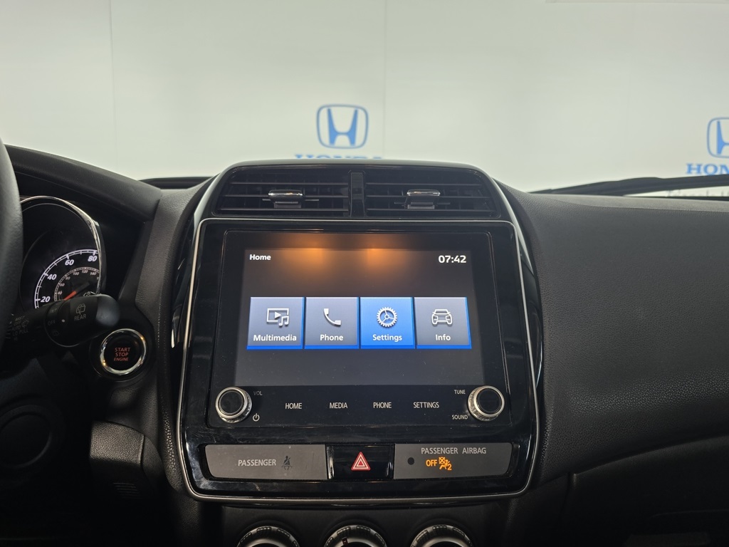 Thumbnail: 2020 Mitsubishi Outlander Sport - 21