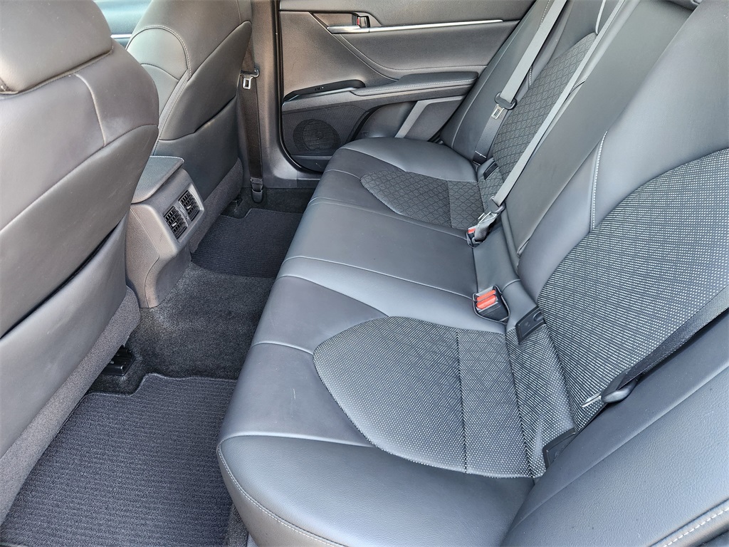 2018 Toyota Camry XSE Blue at Autostrade