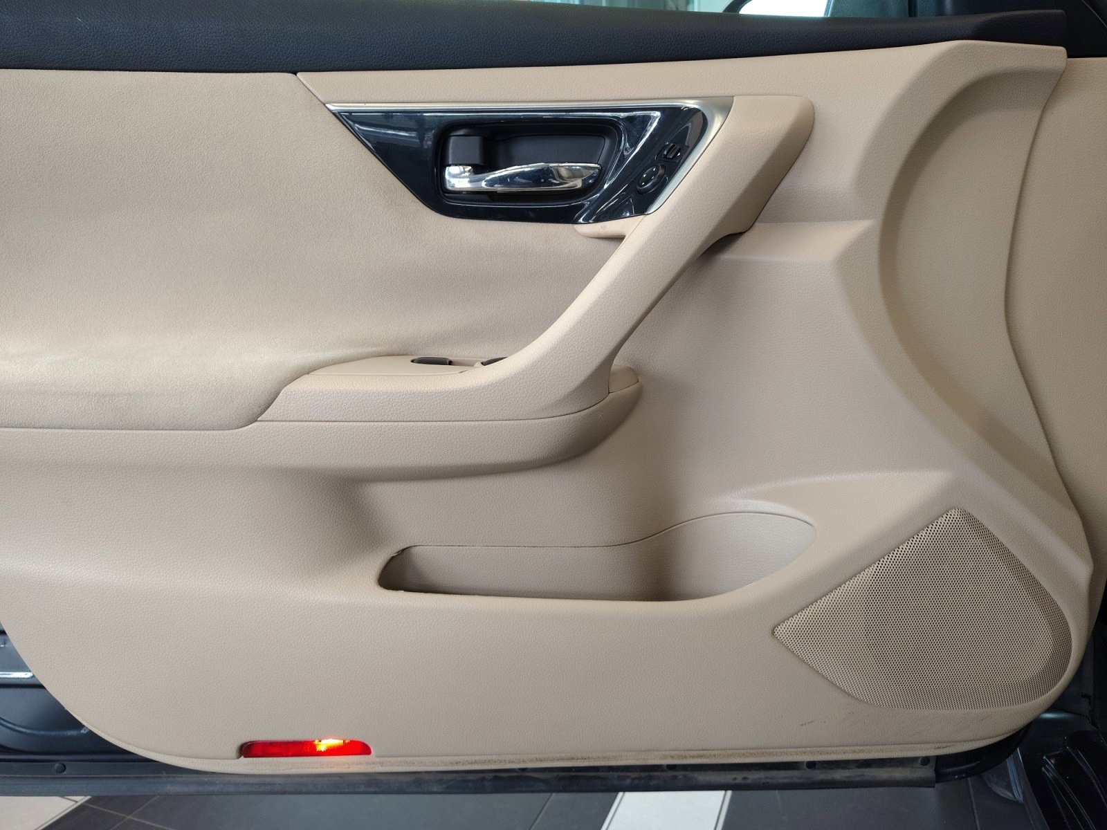 Used Car 2014 Nissan Altima  2.5 S For Sale Under $10,000 In San Antonio, Texas