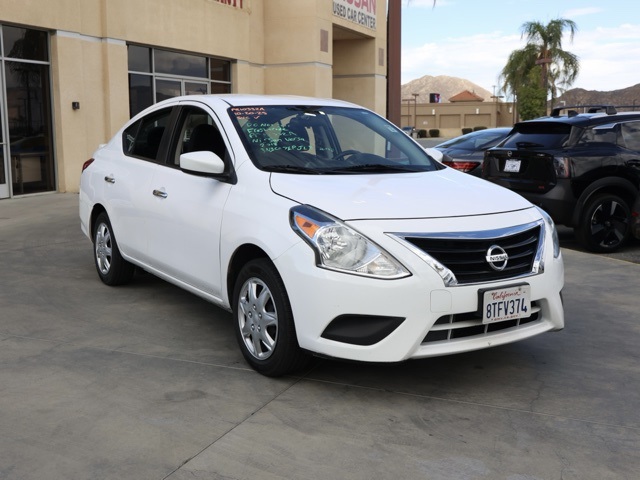 2018 Nissan Versa 1.6 SV