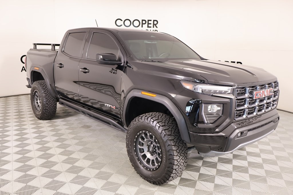 2024 GMC Canyon AT4 Crew Cab 4WD